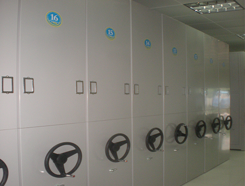 Rβ^(q)˾֙nُܼܲ(xing)Ŀ(jng)r(ji)